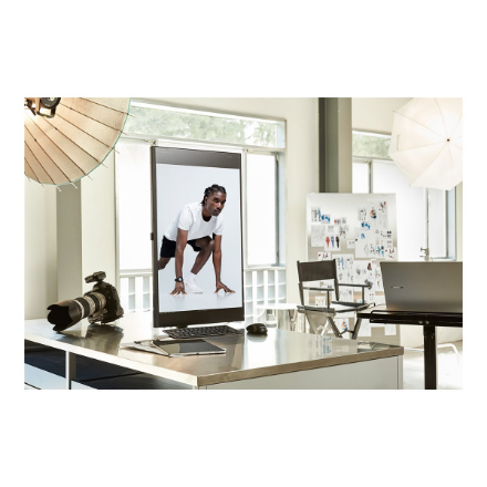 Samsung | LS32D800UAUXEN | 32 " | VA | UHD | 16:9 | 60 Hz | 5 ms | 3840 x 2160 pixels | 350 cd/m² | Black - Image 7