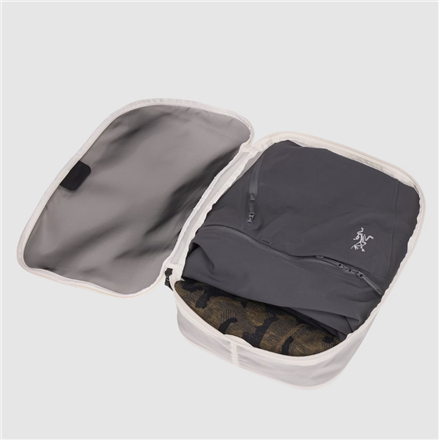 Thule Packing Cube, Medium | Packing Cube | White - Image 4