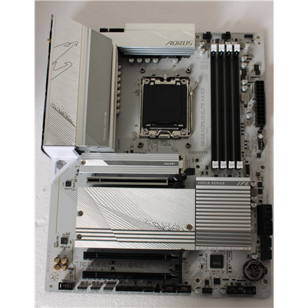 SALE OUT. | Gigabyte USED, REFURBISHED, WITHOUT ACCESSORIES, ONLY BACK PANEL INCLUDED - Image 2