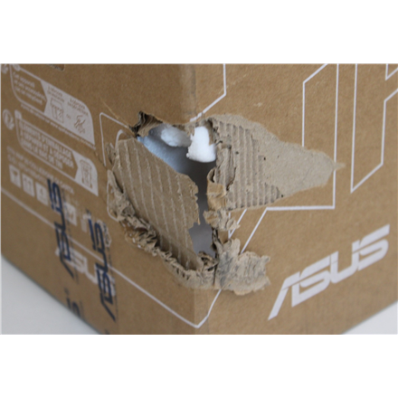 SALE OUT. ASUS ROG Strix XG32UQDMS Gaming Monitor 32" 3840x2160/16:9/250cd/m2/0.03ms Dispaly port, HDMI, USB_C, Headphone port | Asus ROG Strix XG32UQDMS | 32 " | QD-OLED | 4K | 16:9 | 240 Hz | 0.03 ms | 3840 x 2160 pixels | 250 cd/m² | HDMI ports quantity 2 | Black | Warranty 36 month(s) | DAMAGED PACKAGING - Image 4